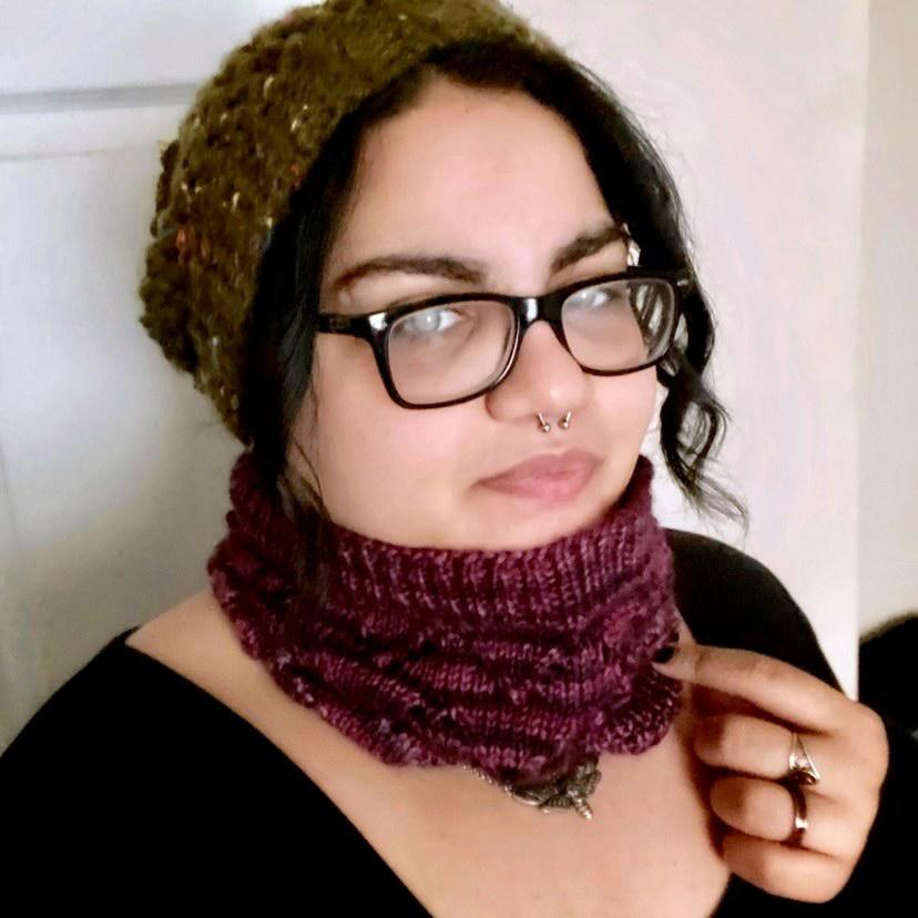 The V-Kind Cowl *PDF PATTERN ONLY*